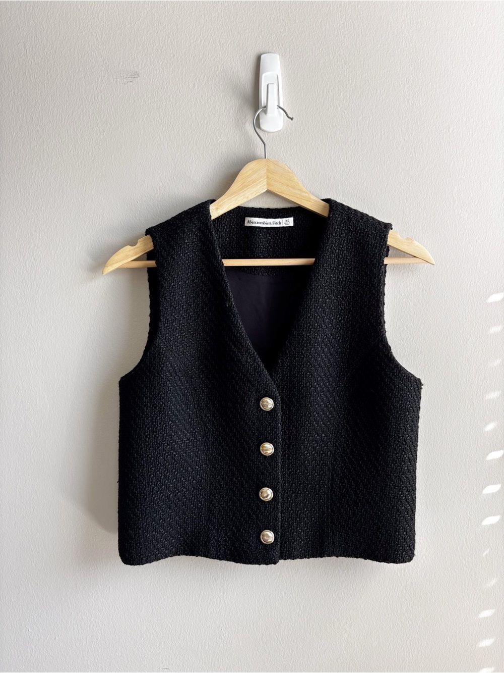 Abercrombie & Fitch Black Textured Sleeveless Vest